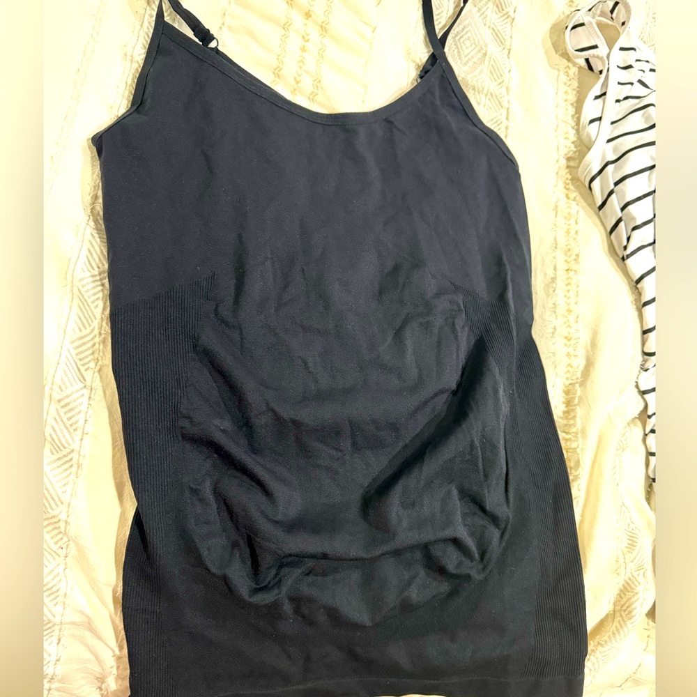 Ingrid and Isabel seamless maternity support tank. Only worn once.